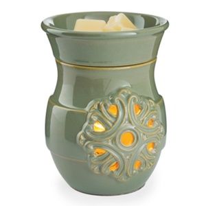 Large Electric Candle Warmer "Medallion"